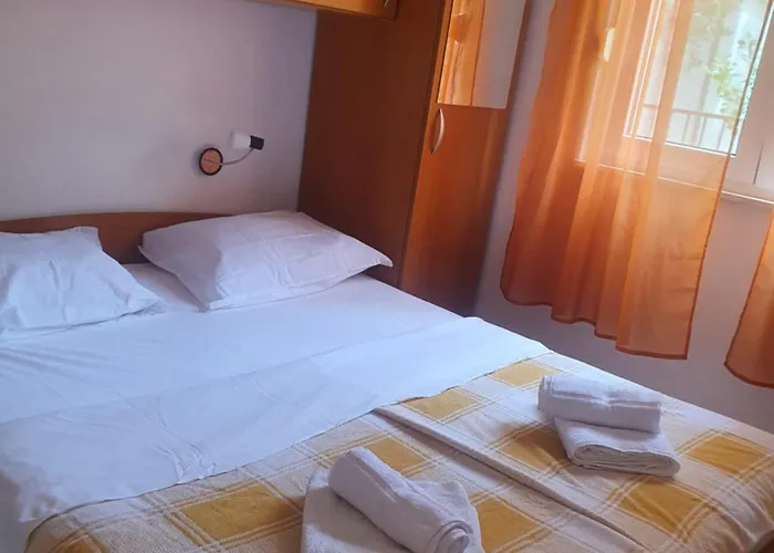 Apartament Ana I Mia *