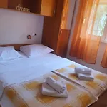 Apartamento Ana I Mia *